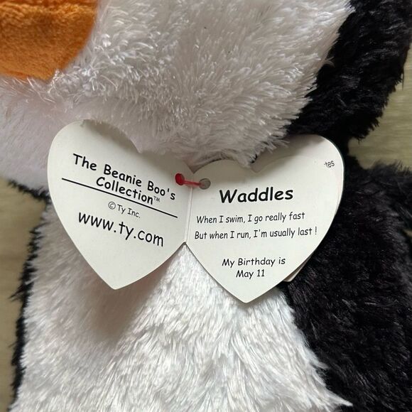 NWT … TY BEANIE BOO’S “Waddles” The Penguin - Picture 3 of 4